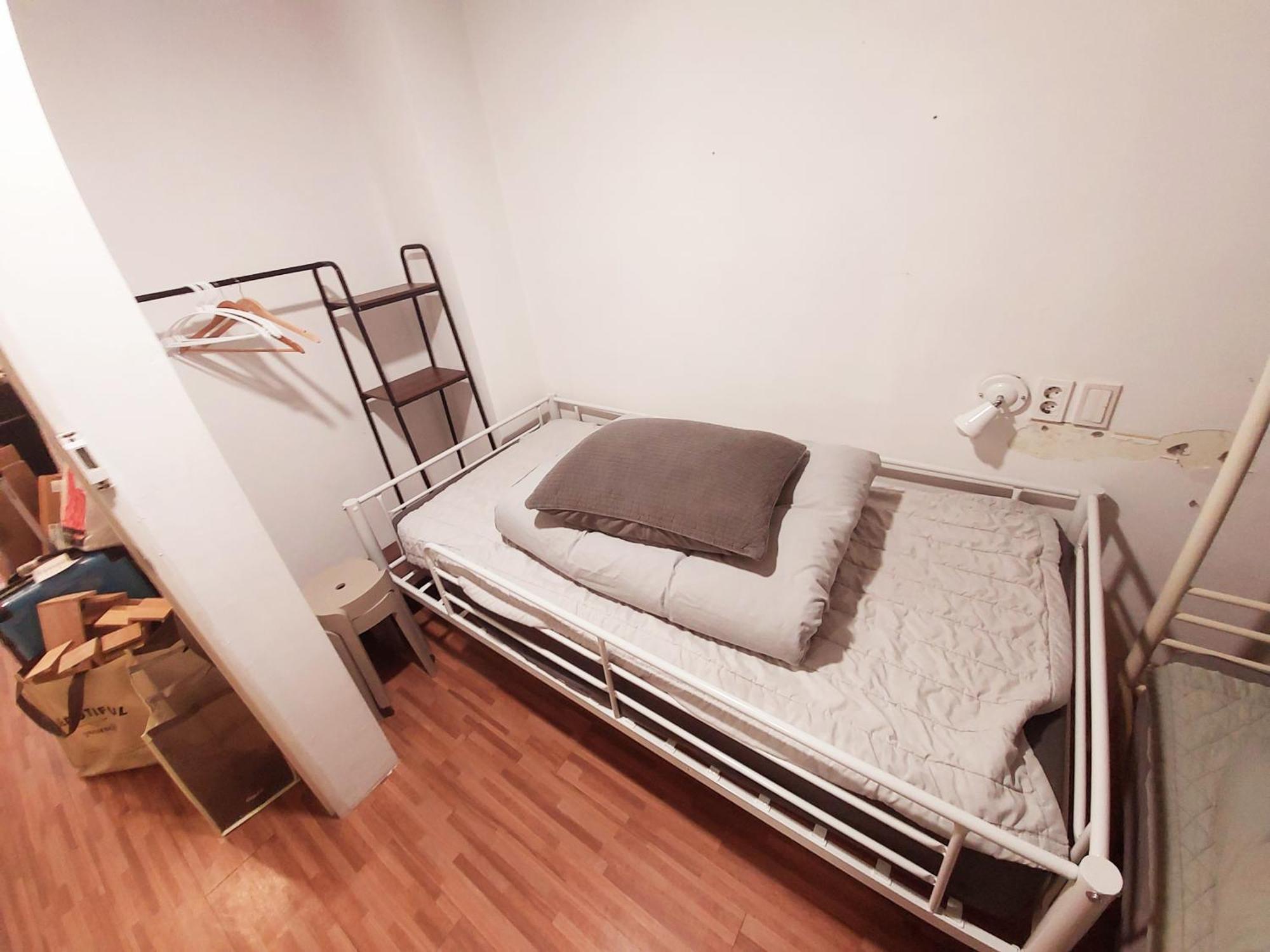 Blue Boat Hostel Myeongdong Сеул Екстериор снимка